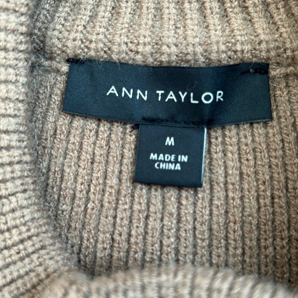 Ann Taylor Women's Faux Suede Mixed Media Sweater Preppy Office Brown M - Picture 7 of 8